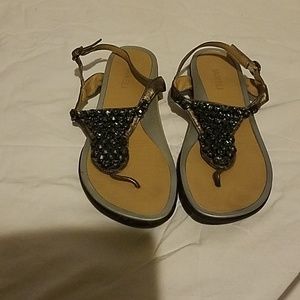 Womens Vaneli Wenda Flat Sandal